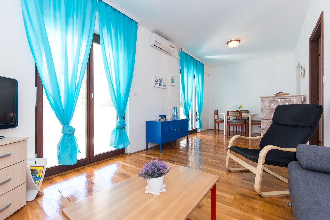 Adora Daire Krk Town Dış mekan fotoğraf